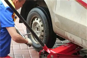 东坡区附近拖车24小时服务热线电话
